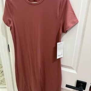 Athleta Short Sleeve Tee - Dusty Rose NWT